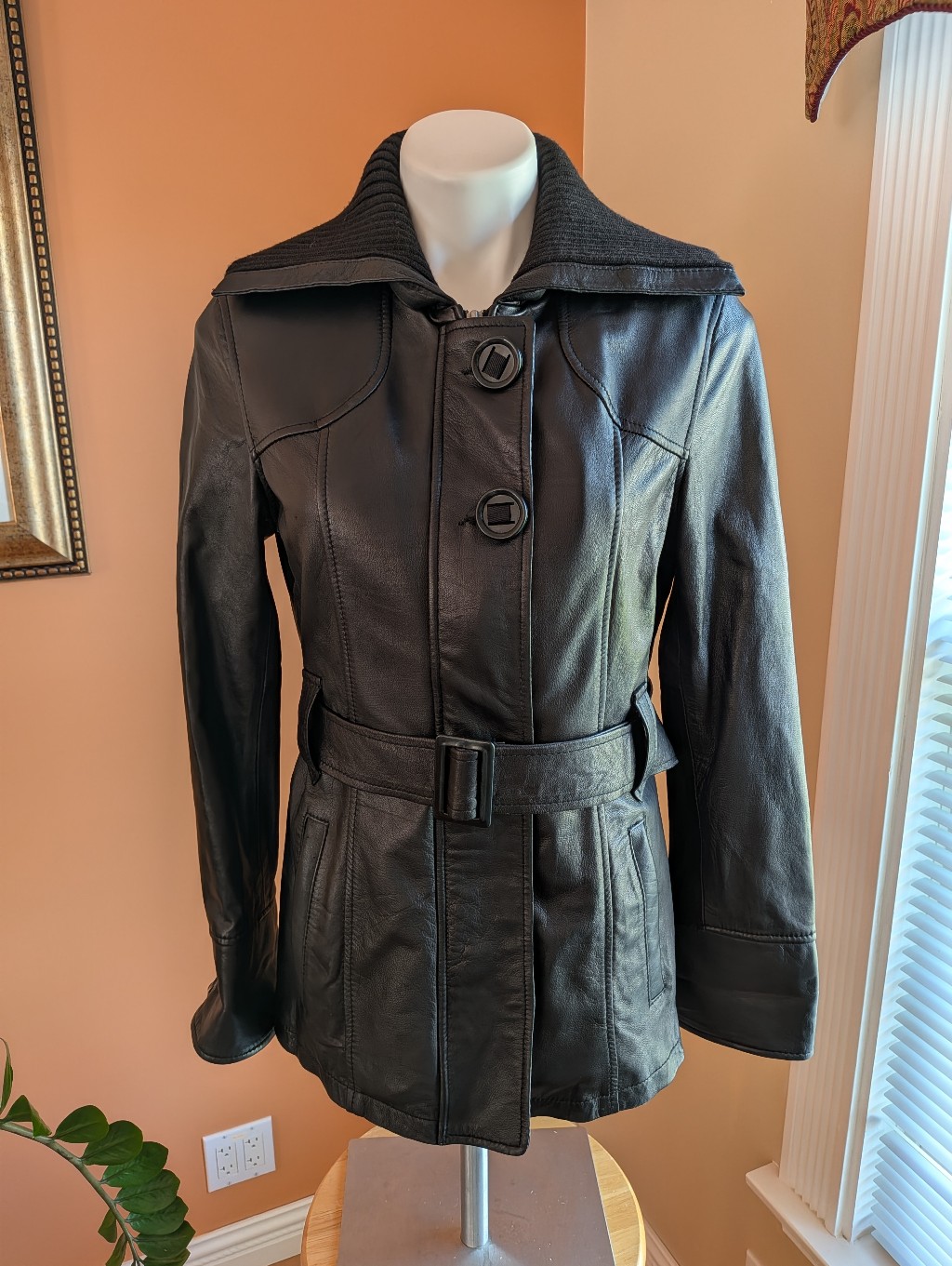 Vintage Reilly Olmes Black Womens Genuine Leather Belted Coat Size M